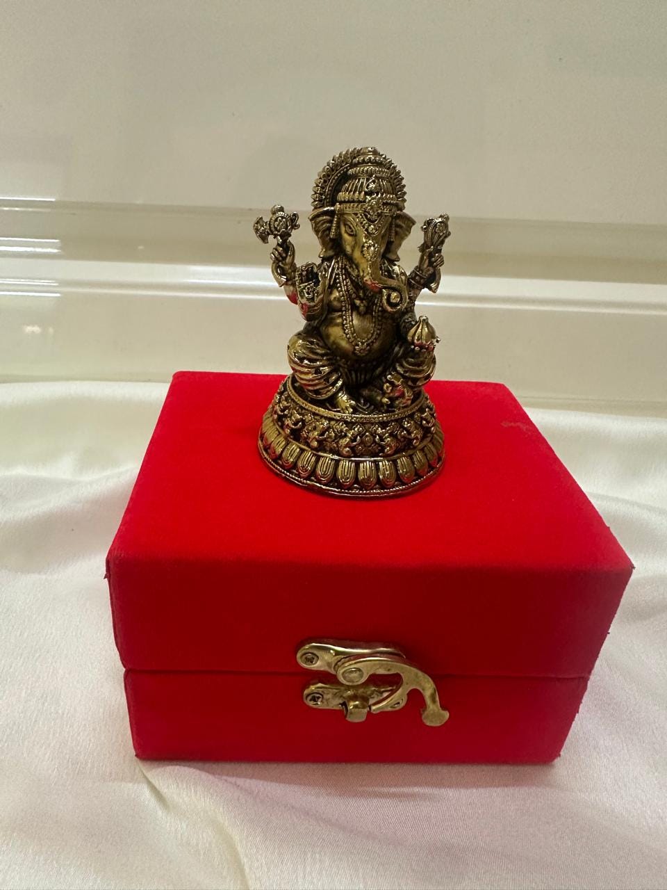 Solid Brass God Ganesha Idol (3 Inches),Hindu God statue for Pooja Temple Decor
