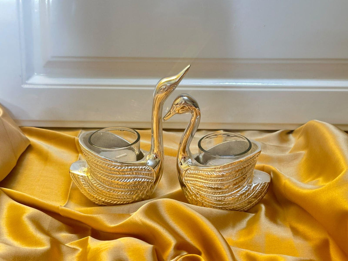 Set of 2 Silver Swan Tea Light Holders | Elegant Wedding Table Décor